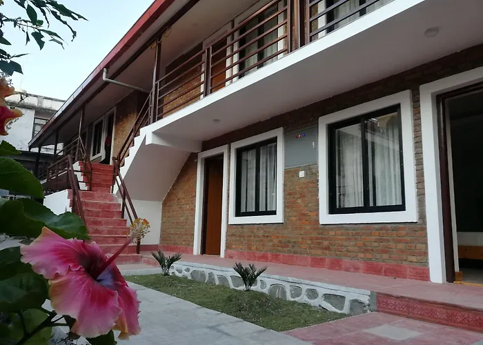 Resort Nepal 3*