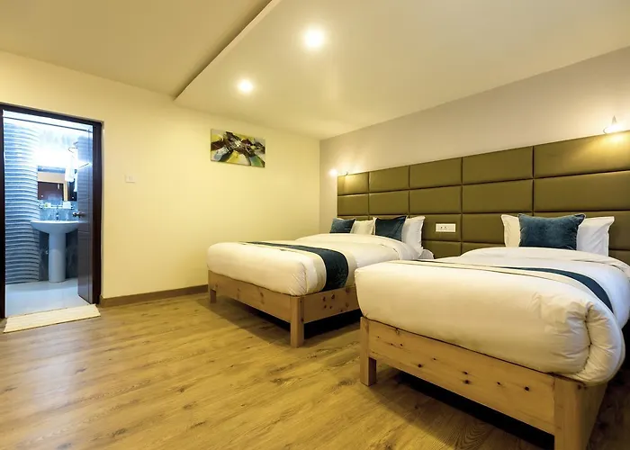 Nepal 3*